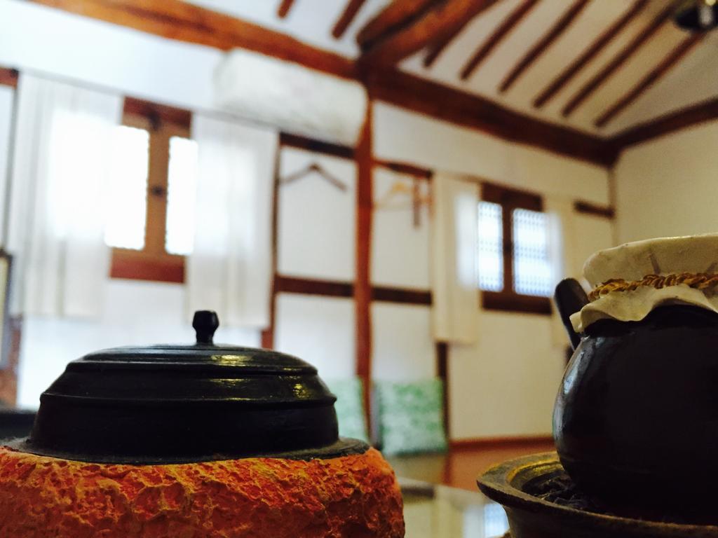 Inyeon Hanok Guesthouse Jeonju Exterior photo