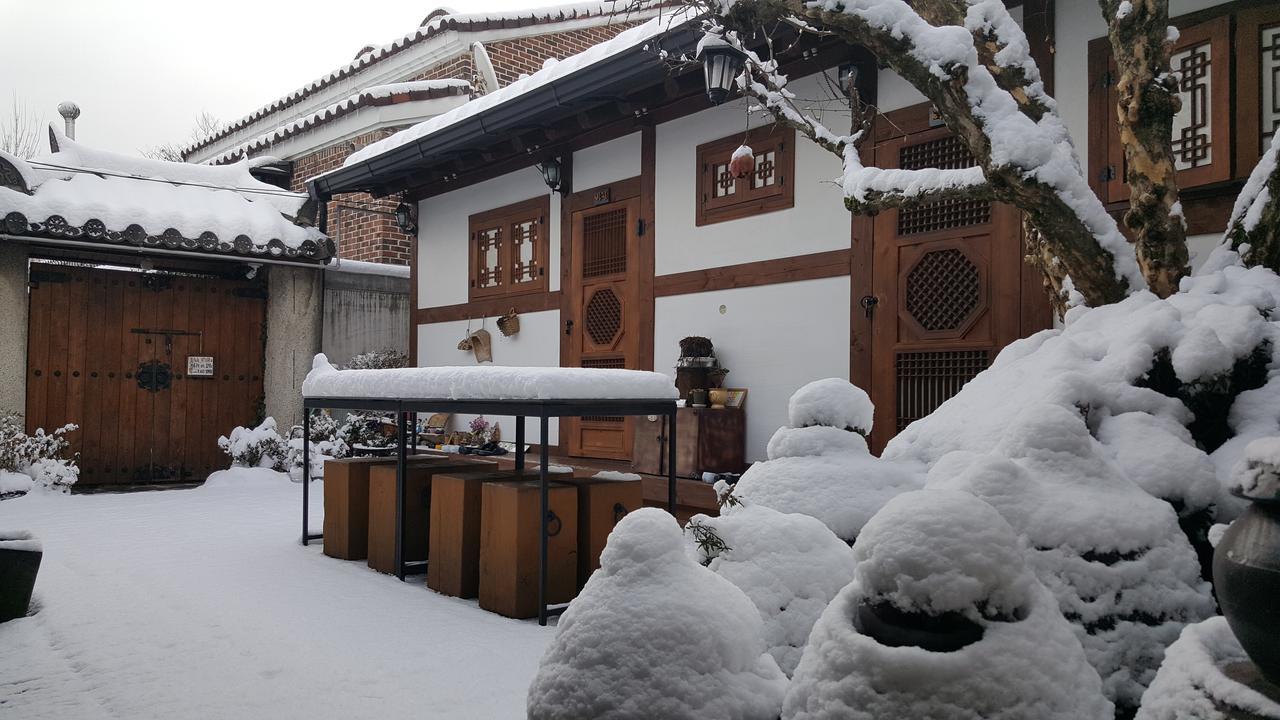 Inyeon Hanok Guesthouse Jeonju Exterior photo