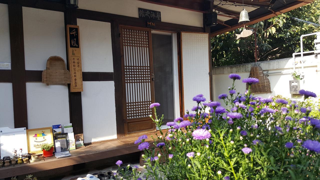 Inyeon Hanok Guesthouse Jeonju Exterior photo