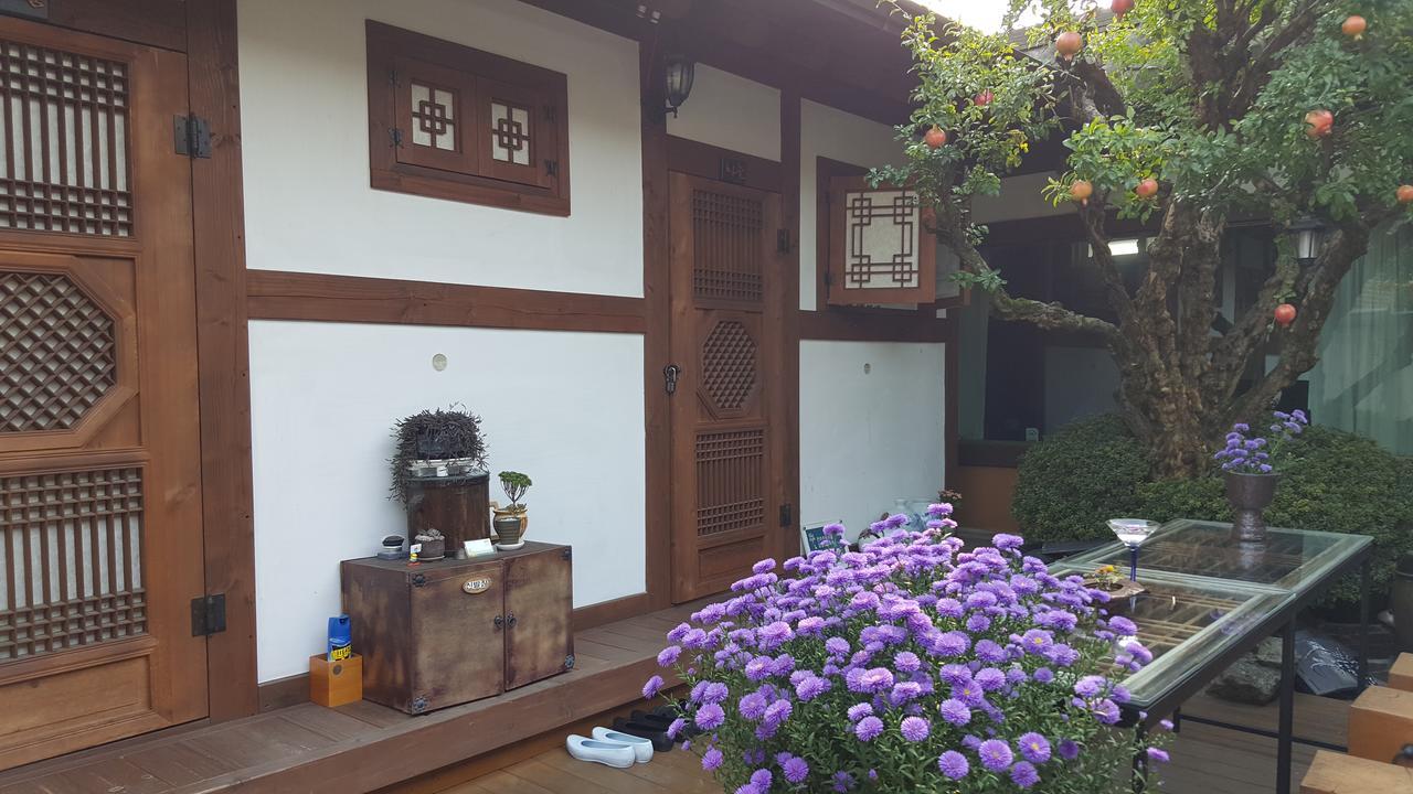 Inyeon Hanok Guesthouse Jeonju Exterior photo
